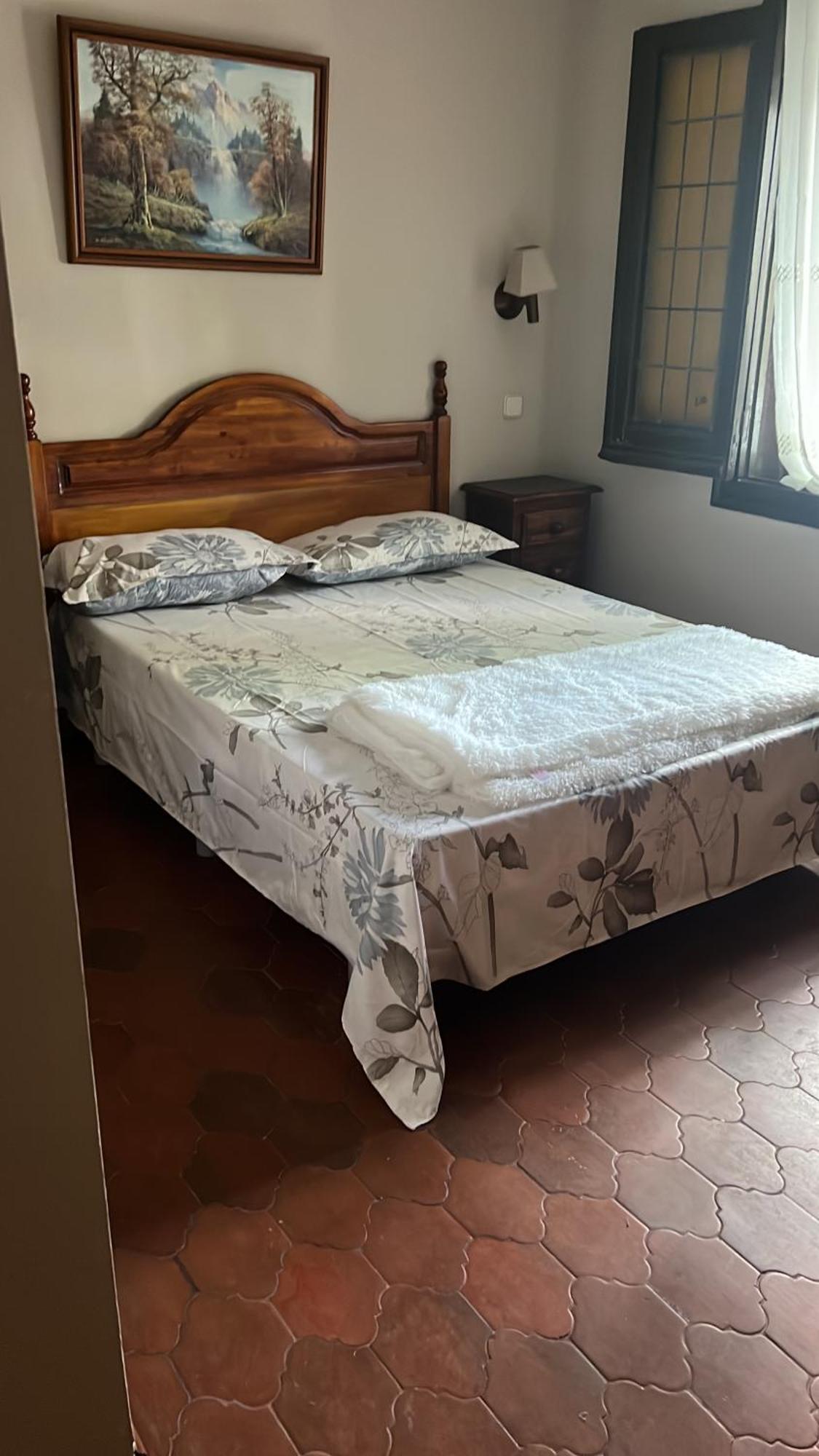 Отель Hostal Sabor Fusion Ла-Прадера-де-Навалорно Экстерьер фото